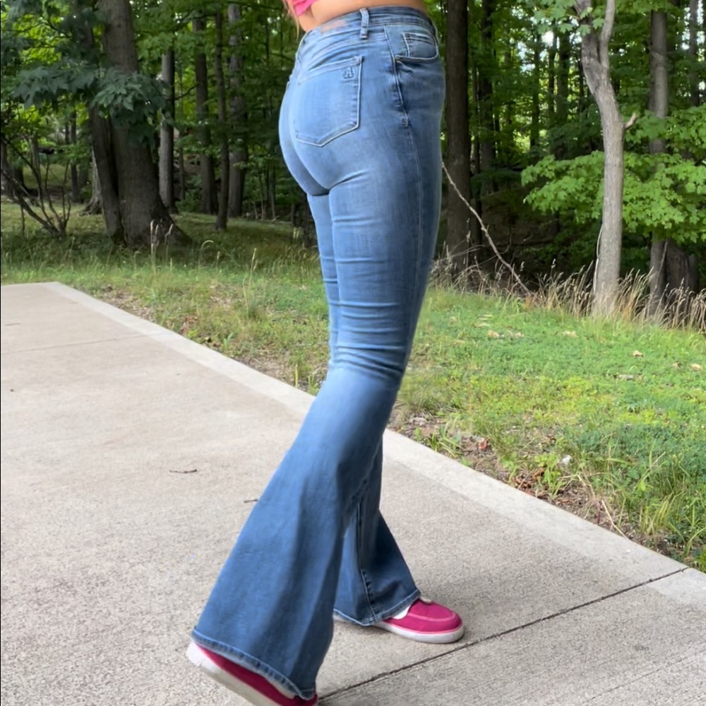Articles Of Society Flare Jeans Size 26